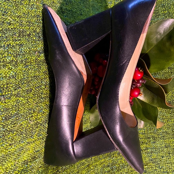 Zala Block Heel Pump
MARC FISHER LTD - Picture 5 of 5